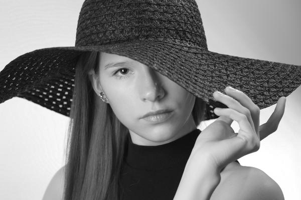 дама в шляпе